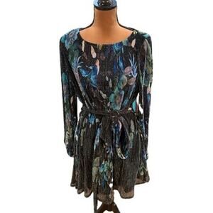 Dress the Population “Kirsi” Mini Dress with Sash Belt and Long Sleeves – Small